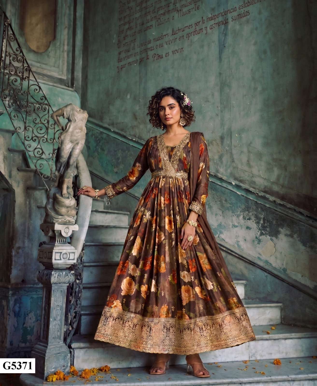 SANAAYA BOUTIQUE CHINON SILK DIGITAL PRINT PARTY WEAR LONG GOWN COLLECTION TEXTILE SHOP